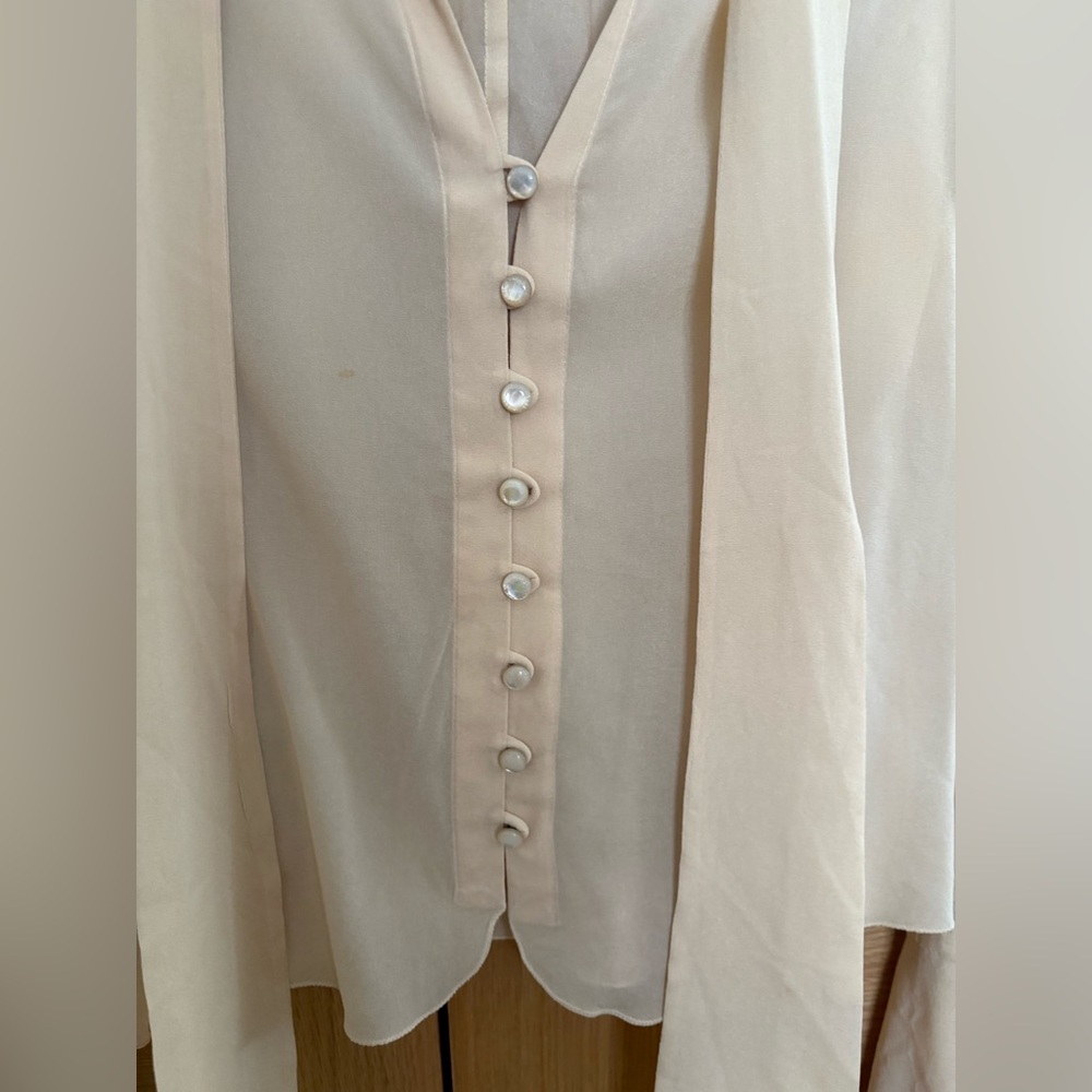 Women's Strenesse by Gabriele Strehle Button Down Silk Blouse - Size 6 - Picture 3 of 8